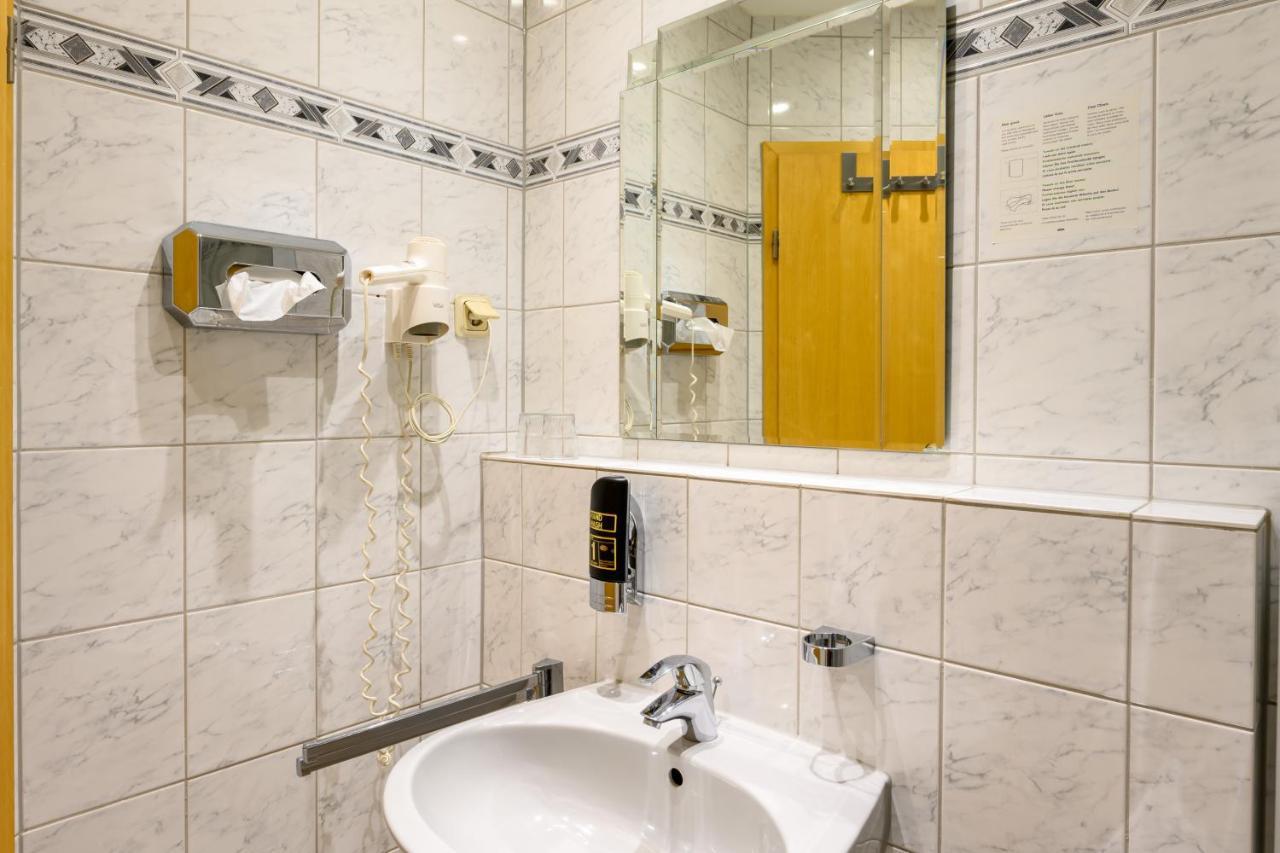 Hotel Glockengasse كولونيا المظهر الخارجي الصورة
