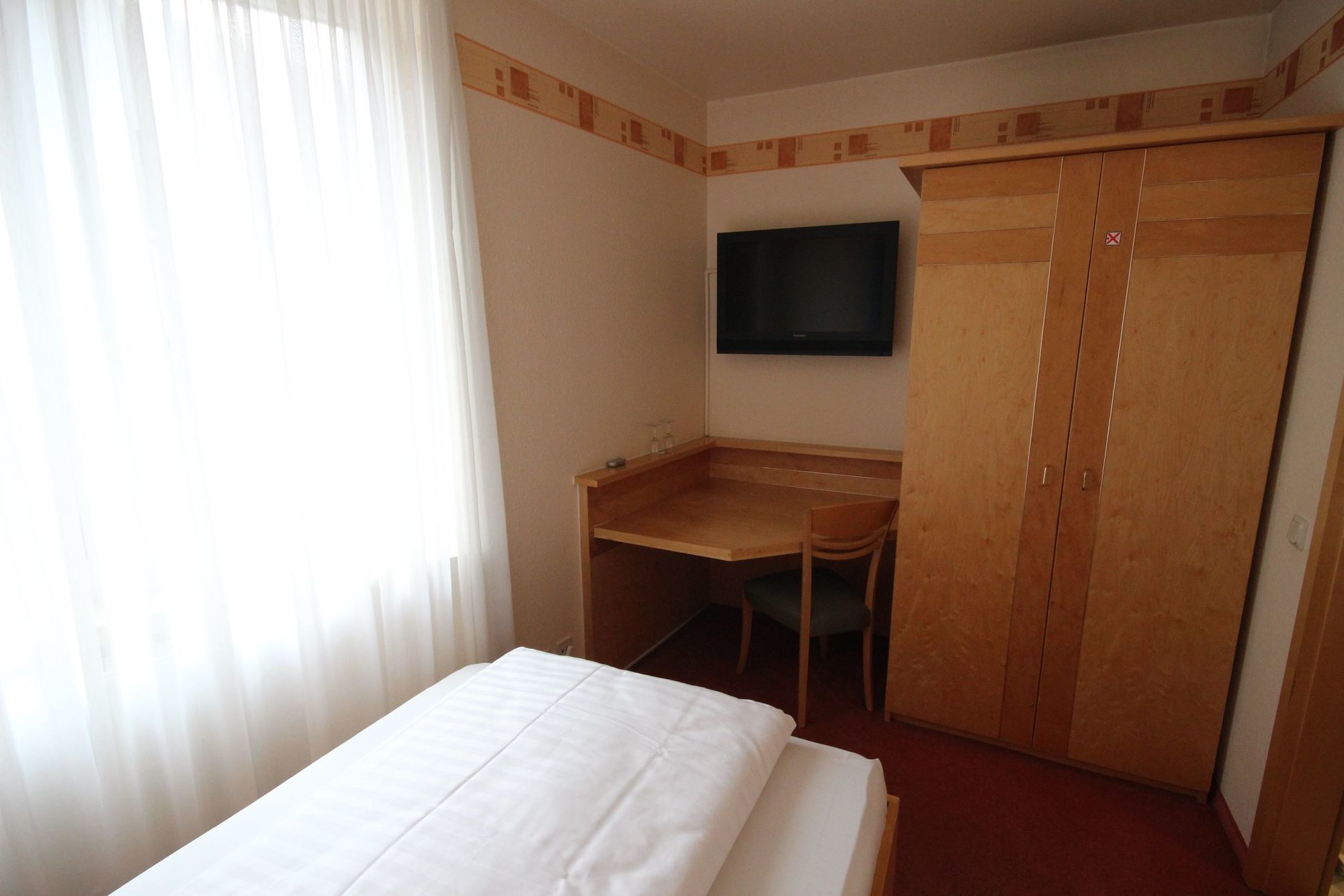 Hotel Glockengasse كولونيا الغرفة الصورة